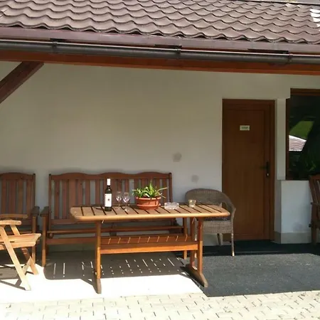 Gasthuis Kuncice Ubytovani - Albert Staré Město